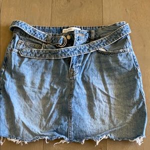 Zara basic denim skirt